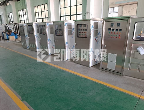 防爆配電箱